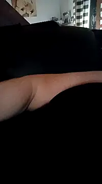 Snapshot of poussychats chatting on January 2025 03:36:01 PM poussychats online show from January 2025 03:36:01 PM