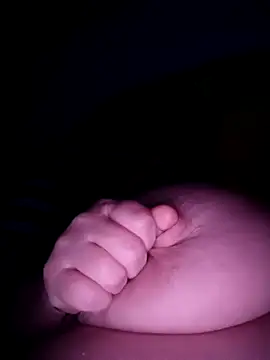 Snapshot of poussychats chatting on February 2025 01:25:02 AM poussychats online show from February 2025 01:25:02 AM