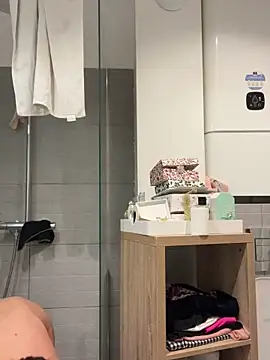 lyajoliee online show from February 2026 07:34:02 AM