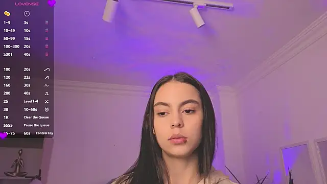 Snapshot of Aleejaa__ chatting on April 2026 11:26:02 AM Aleejaa online show from April 2026 11:26:02 AM