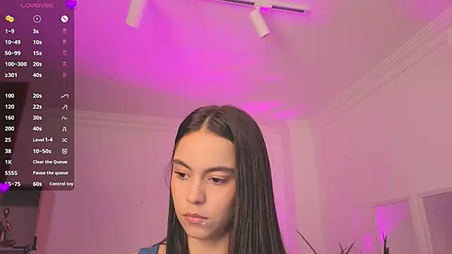 Snapshot of Aleejaa__ chatting on May 2026 11:26:02 AM Aleejaa online show from May 2026 11:26:02 AM