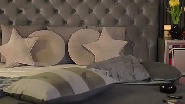 AmelyNoir online show from January 2025 01:53:02 AM