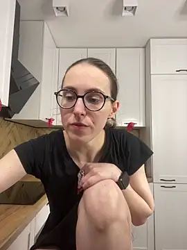 MartiniiSelenna online show from April 2026 05:47:02 AM