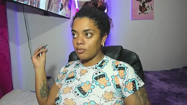 ladyrd1 online show from January 2026 05:42:01 AM