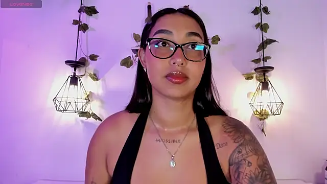 melanieecox online show from June 2026 01:03:01 AM