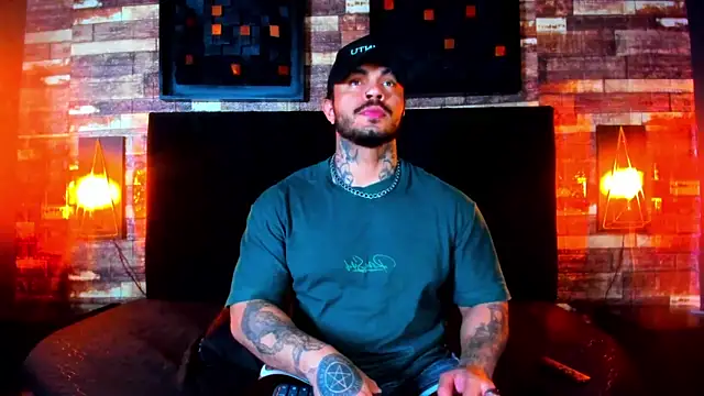 Van Velckan online show from December 2024 05:32:01 AM