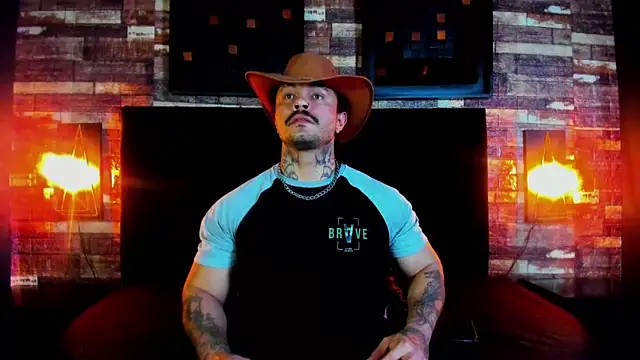 Van Velckan online show from March 2025 04:23:02 AM