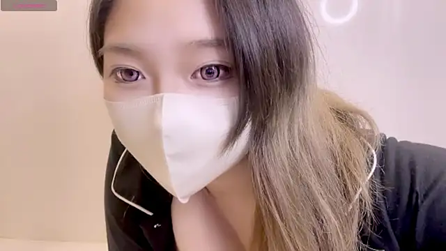 Snapshot of Rei1216xo chatting on December 2024 01:59:02 PM Rei1216xo online show from December 2024 01:59:02 PM