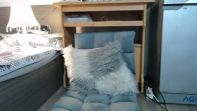 yang hiii online show from March 2025 09:38:01 AM