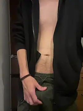 saku chan live online show from April 2026 02:30:01 PM