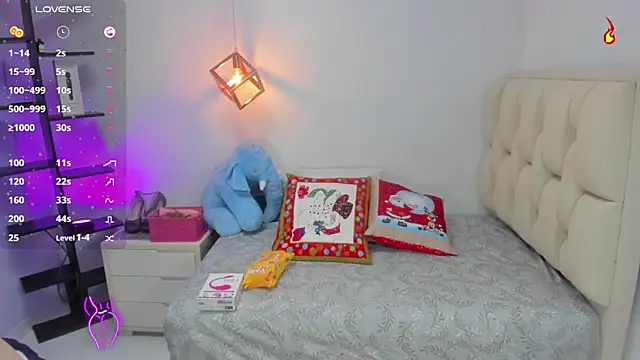 Snapshot of nailah_love1 chatting on December 2024 12:27:01 PM nailah love1 online show from December 2024 12:27:01 PM