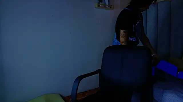 alaia-rogers online show from October 2025 11:39:02 AM