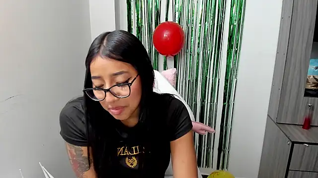 isa bellaa0 online show from December 2024 08:18:02 AM