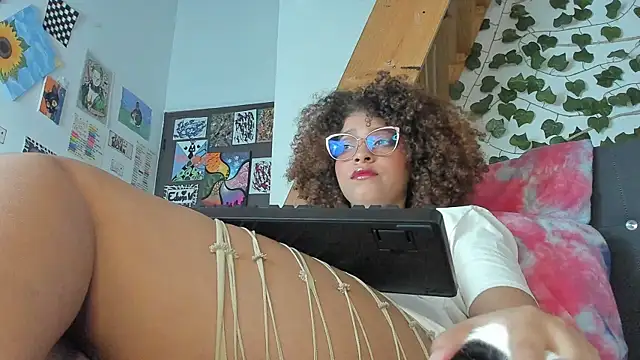 Snapshot of Ada_gales_ chatting on December 2024 02:46:01 AM Ada gales  online show from December 2024 02:46:01 AM