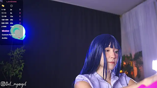 Bella-Franco online show from July 2026 03:25:01 PM