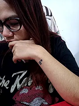 ZUCAAT online show from October 2025 12:49:02 AM