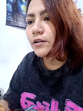 Snapshot of ZUCAAT chatting on February 2026 04:20:01 AM ZUCAAT online show from February 2026 04:20:01 AM