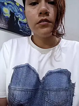 Snapshot of ZUCAAT chatting on February 2026 04:08:01 AM ZUCAAT online show from February 2026 04:08:01 AM