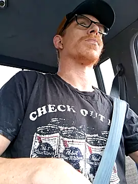 REDHAMMER  online show from April 2026 06:27:01 PM