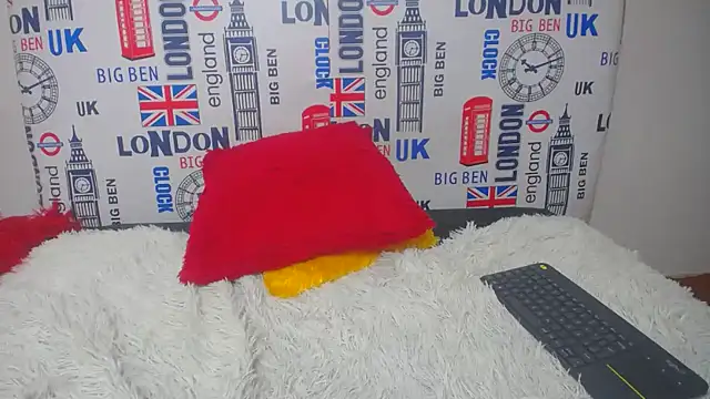 merlinaadams  online show from February 2025 10:58:01 PM