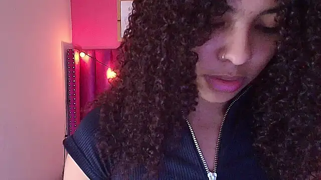 littleebonny online show from February 2025 07:38:01 PM