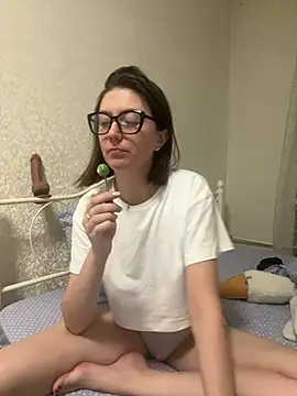 BeatriceTender online show from March 2025 06:20:02 PM