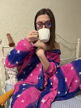 BeatriceTender online show from February 2026 06:15:02 PM