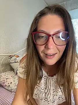 BeatriceTender online show from July 2026 11:35:01 AM
