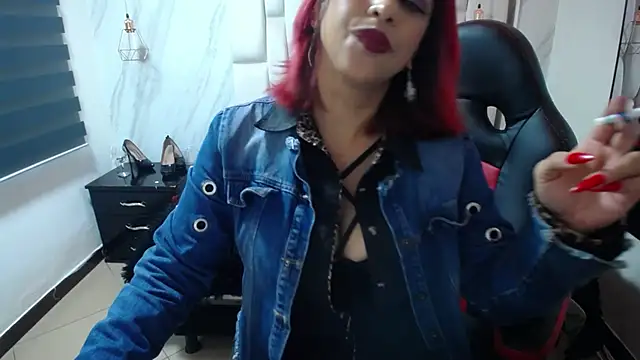 Anabella Thompson online show from March 2025 11:44:02 AM