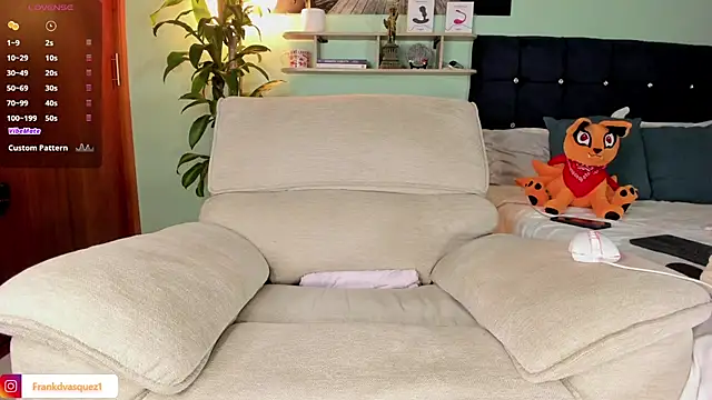 Neganhot  online show from March 2026 12:38:01 AM