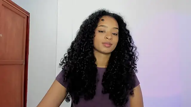 avellanatammy online show from November 2025 02:11:02 AM