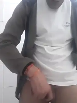 Aktorihann online show from September 2025 10:04:01 PM