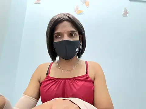 TransLisa7 online show from March 2026 09:29:02 PM