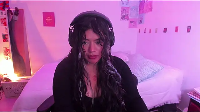 StephaniFox online show from February 2025 04:04:01 AM