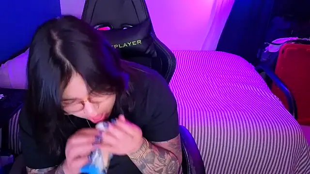 Snapshot of miacanela_xo chatting on February 2026 02:29:01 AM miacanela xo online show from February 2026 02:29:01 AM