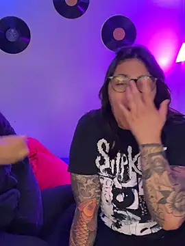 Snapshot of miacanela_xo chatting on February 2026 04:46:02 AM miacanela xo online show from February 2026 04:46:02 AM