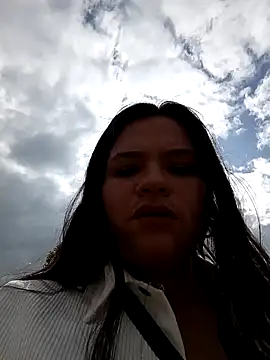 Snapshot of Julieta-tits chatting on December 2024 08:10:02 PM Julieta-tits online show from December 2024 08:10:02 PM