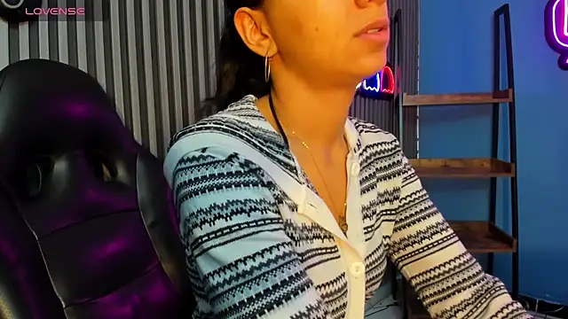 Tamaraakins online show from March 2025 11:33:02 AM