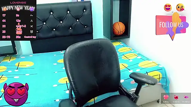 kinverly sexyx online show from December 2025 05:25:02 AM