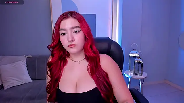 ViolettCastel online show from March 2025 07:28:01 PM