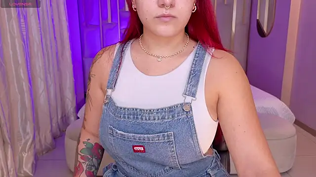 ViolettCastel online show from March 2026 07:08:01 PM