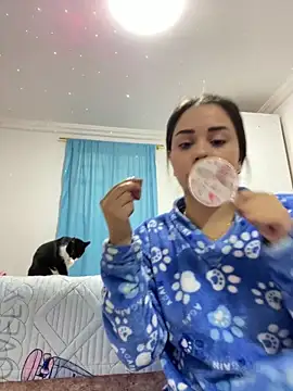 Snapshot of Kimmymadison- chatting on February 2026 08:59:02 PM Kimmymadison- online show from February 2026 08:59:02 PM