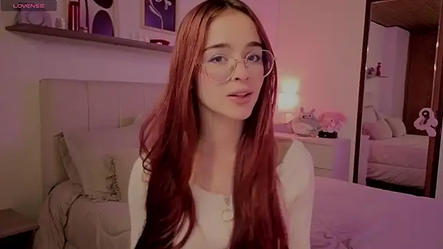 Roxxy mora online show from December 2025 10:26:01 PM