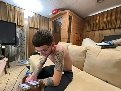 hungkubenski online show from October 2025 12:17:02 PM