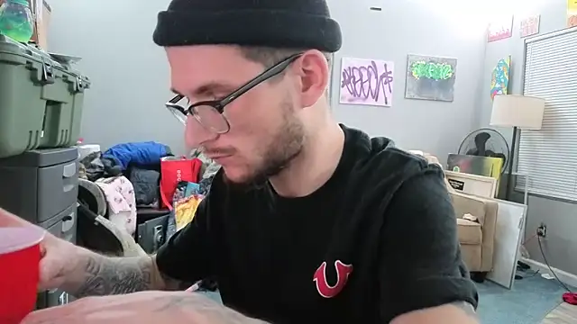 hungkubenski online show from February 2026 04:53:02 AM