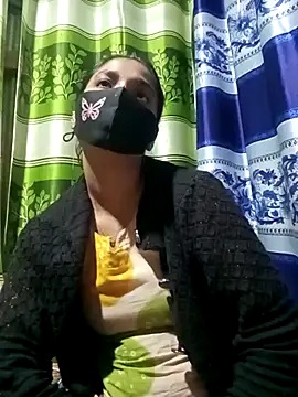 Snapshot of Aruyeshi- chatting on February 2025 05:26:02 PM Aruyeshi- online show from February 2025 05:26:02 PM