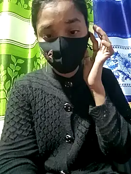 Snapshot of Aruyeshi- chatting on February 2025 04:10:02 PM Aruyeshi- online show from February 2025 04:10:02 PM