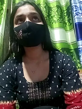 Snapshot of Aruyeshi- chatting on February 2025 06:20:01 PM Aruyeshi- online show from February 2025 06:20:01 PM