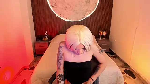 VictoriaRosse  online show from April 2026 11:33:02 PM