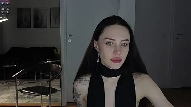 Sara Tranquil online show from October 2025 09:15:02 PM